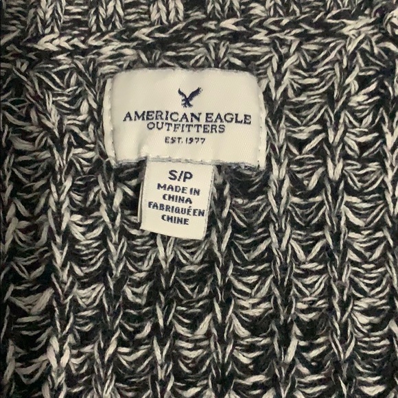 Cardigan - Picture 2 of 5